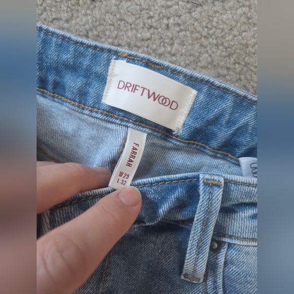 NWT Free People Driftwood Farrah Flare Leg Embroidered Jeans - Picture 3 of 8